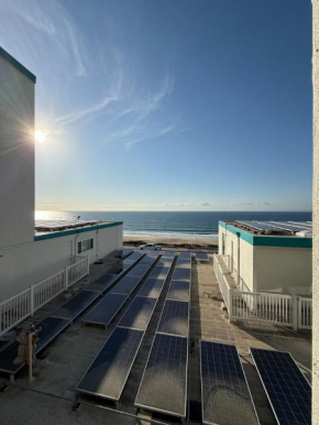 Oceanfront 1 BR Oasis w Parking & Pool